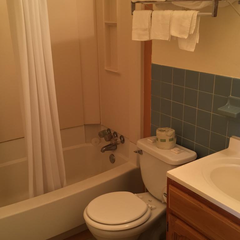 Macthrift Motor Inn Virginia Beach Ngoại thất bức ảnh